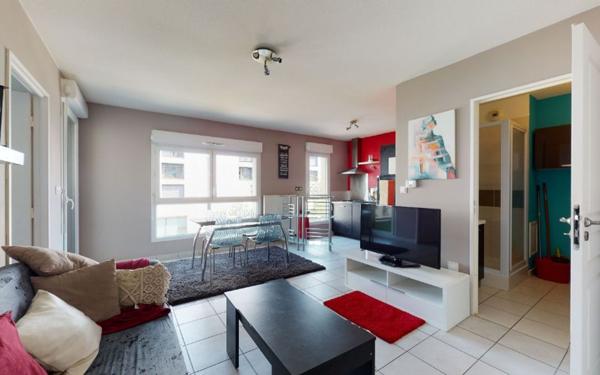 Appartement à vendre    2 pièces •  Lyon 9