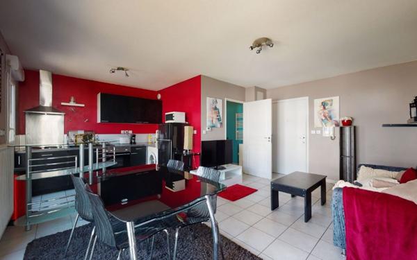 Appartement à vendre    2 pièces •  Lyon 9