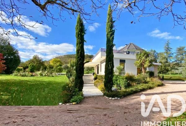 Maison à vendre 6 pièces 300 m² Gannat