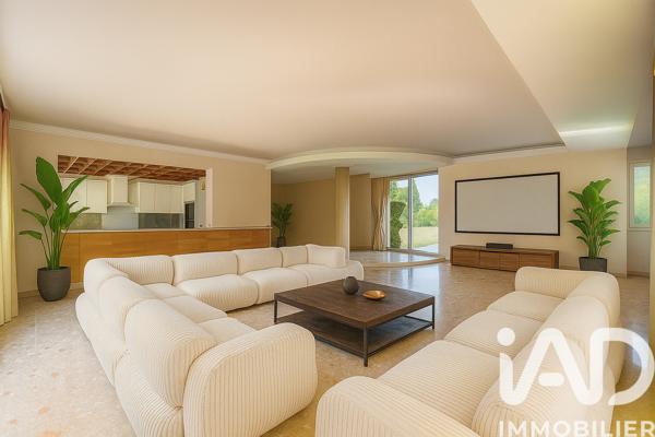 Maison à vendre 6 pièces 300 m² Gannat