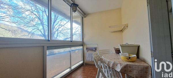 Appartement 4 pièces de 96 m² à Lodève (34700)