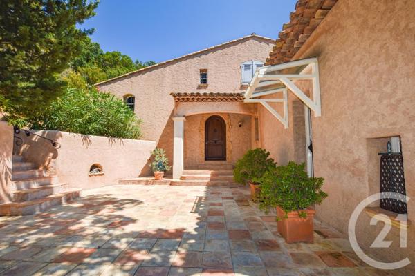 Maison à vendre  6 pièces - 197,38 m2 CAVALAIRE SUR MER - 83