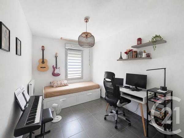 Appartement F3 à vendre  3 pièces - 61,12 m 2   CASTELNAU LE LEZ  - 34