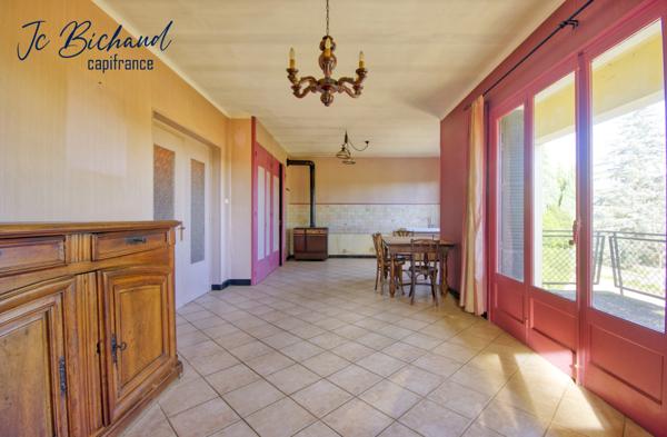 Maison de 250m2 + sous-sol de 80m2