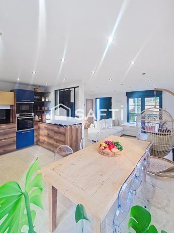 Maison individuelle de plain-pied élevée sur sous-sol entièrement rénovée !