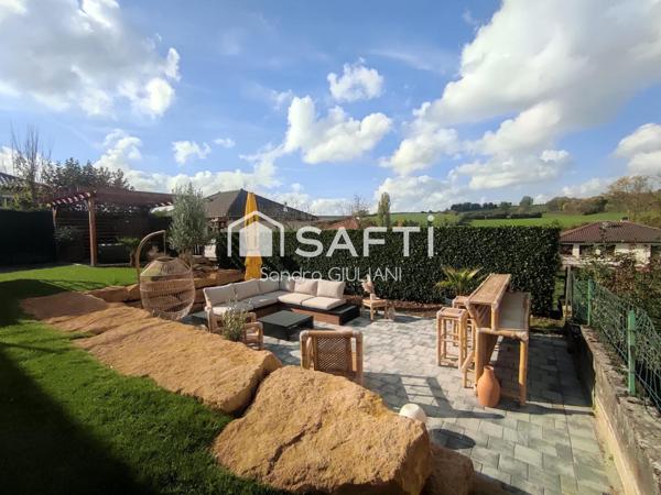 Maison individuelle de plain-pied élevée sur sous-sol entièrement rénovée !