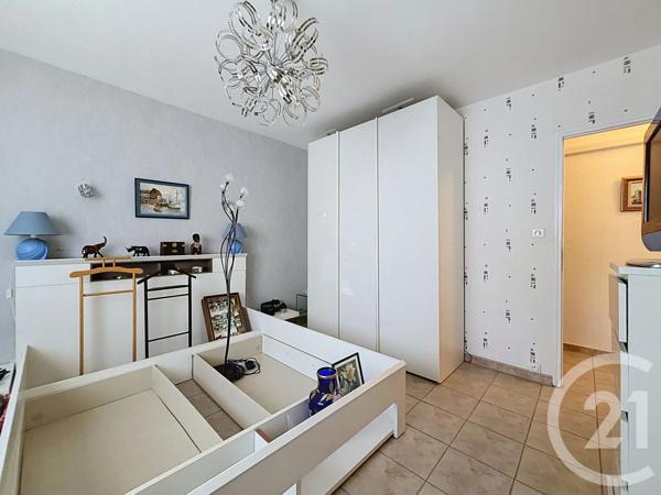 Maison à vendre  3 pièces - 90,07 m 2   AGDE  - 34
