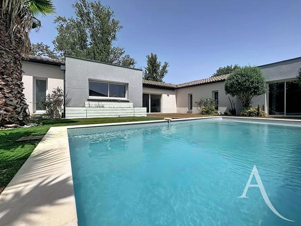 Villa contemporaine Plain pied- 172m² - Piscine - Terrain 1230 m²