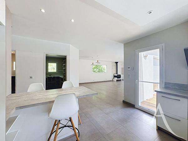 Villa contemporaine Plain pied- 172m² - Piscine - Terrain 1230 m²