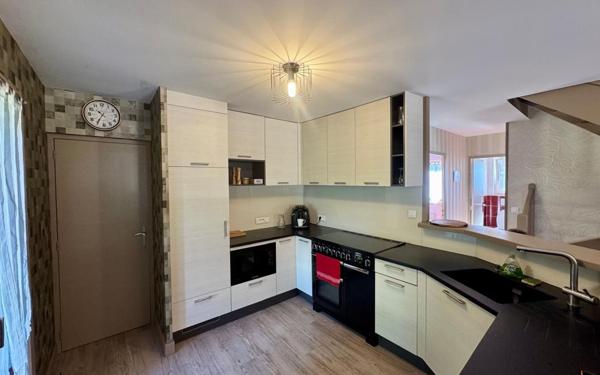 Maison à vendre    6 pièces • 130 m2 Couzeix