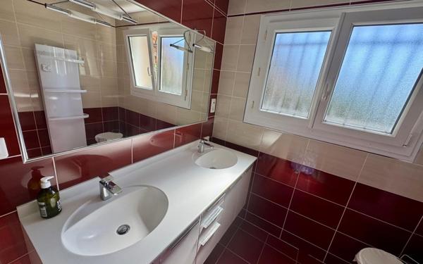 Maison à vendre    6 pièces • 130 m2 Couzeix