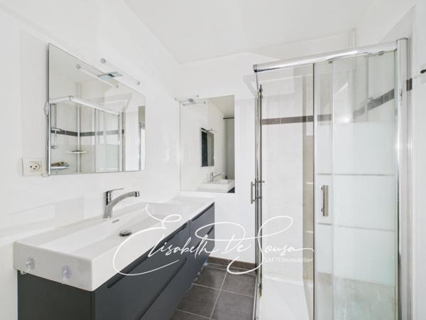 3 pièces immeuble récent aux portes de Paris