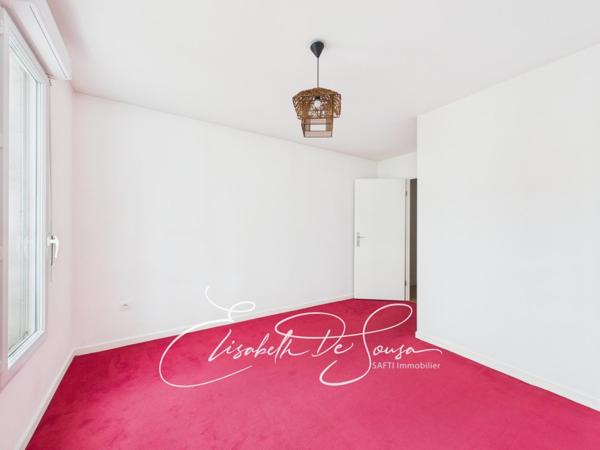 3 pièces immeuble récent aux portes de Paris