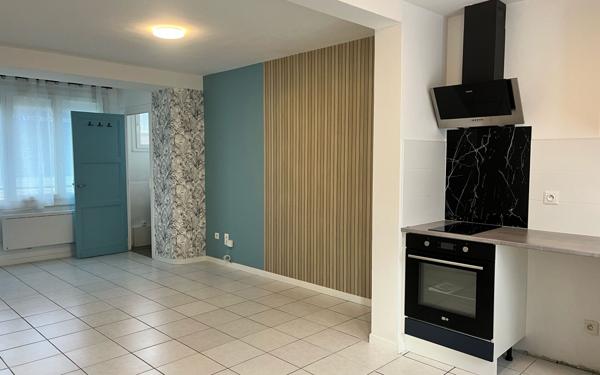 Maison à louer    3 pièces • 56 m2 Bourges