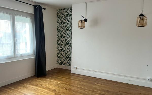 Maison à louer    3 pièces • 56 m2 Bourges