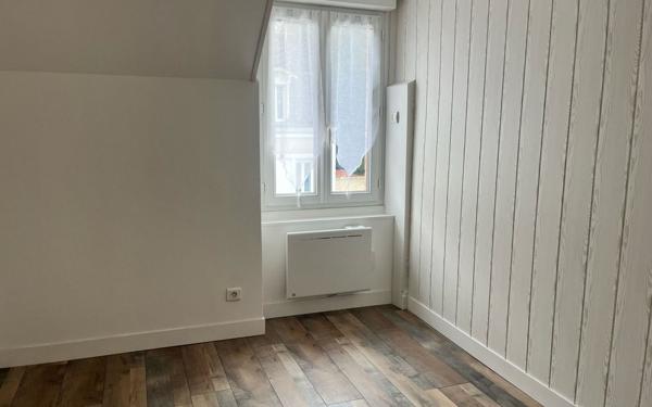 Maison à louer    3 pièces • 56 m2 Bourges