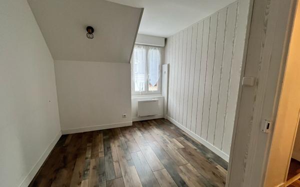Maison à louer    3 pièces • 56 m2 Bourges