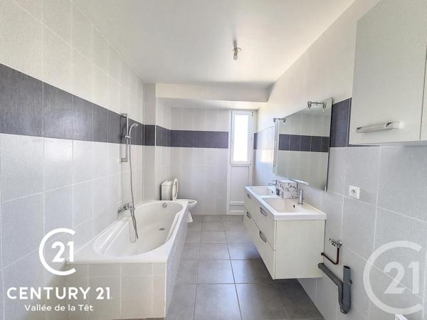 Maison à vendre  4 pièces - 87 m 2   LE SOLER  - 66