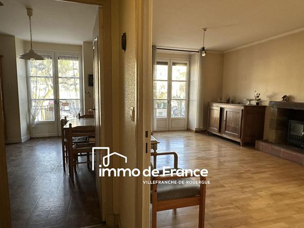 Maison de ville 103 m² 3 chambres avec terrasse et ancien local professionnel