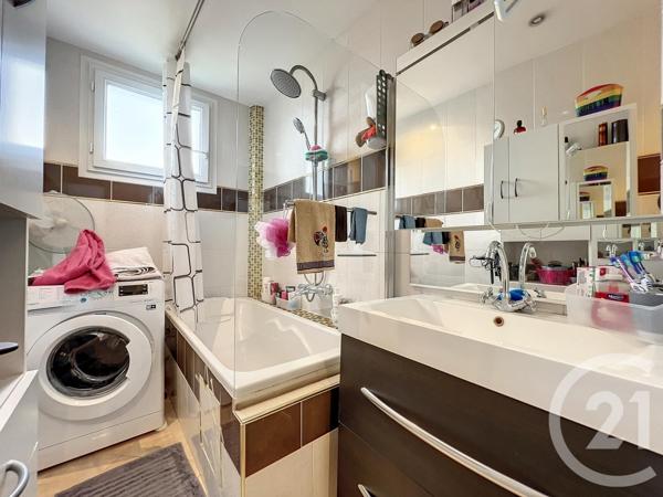 Appartement F4 à vendre  4 pièces - 66,01 m2 TROYES - 10