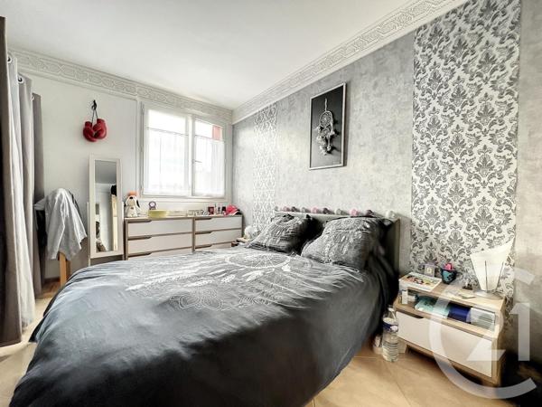 Appartement F4 à vendre  4 pièces - 66,01 m2 TROYES - 10