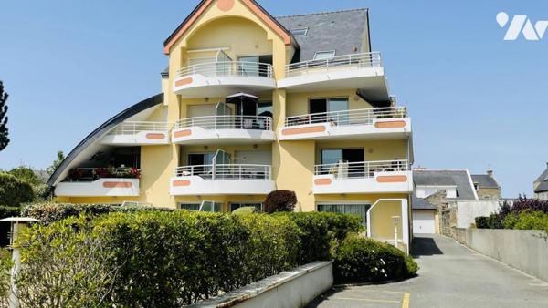 QUIBERON : Vaste Appartement avec garage à Port Maria 
