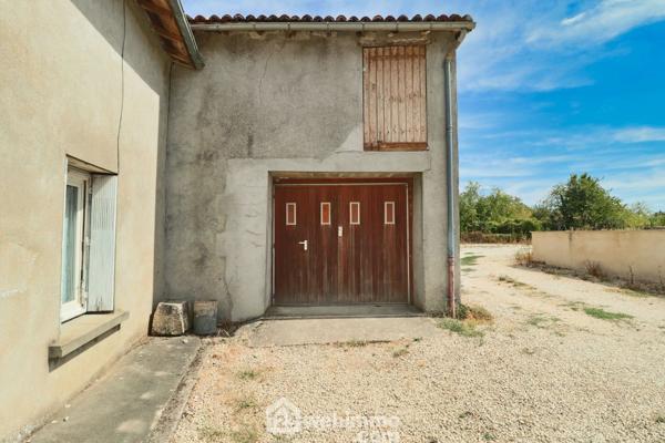 Maison de village 113 m² à Valence-en-Poitou 86700