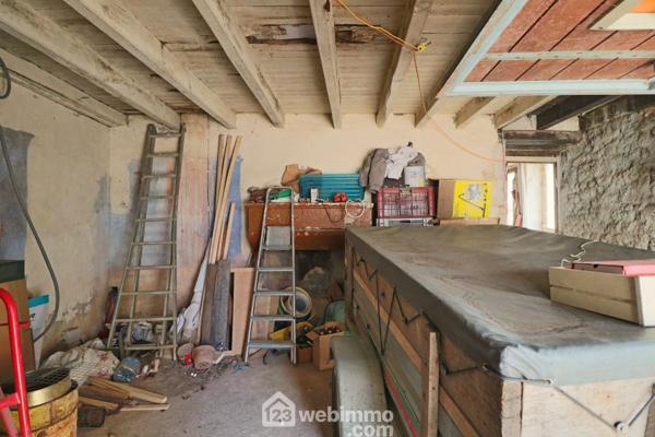 Maison de village 113 m² à Valence-en-Poitou 86700
