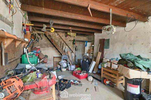 Maison de village 113 m² à Valence-en-Poitou 86700