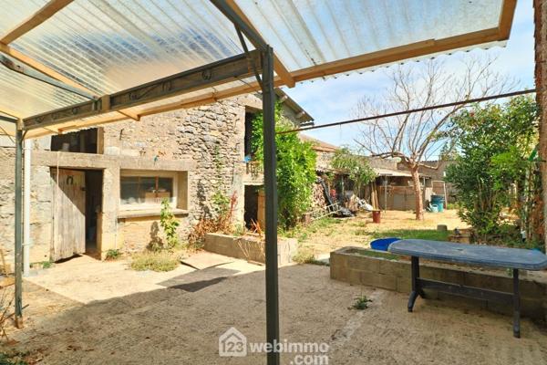Maison de village 113 m² à Valence-en-Poitou 86700