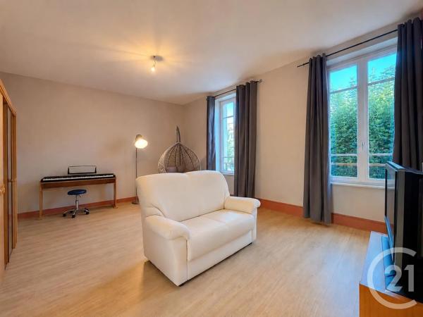 Maison à vendre  9 pièces - 225 m 2   MOULINS  - 03