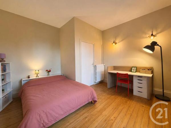 Maison à vendre  9 pièces - 225 m 2   MOULINS  - 03