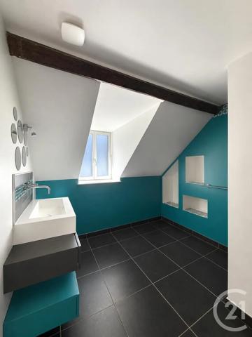 Maison à vendre  9 pièces - 225 m 2   MOULINS  - 03