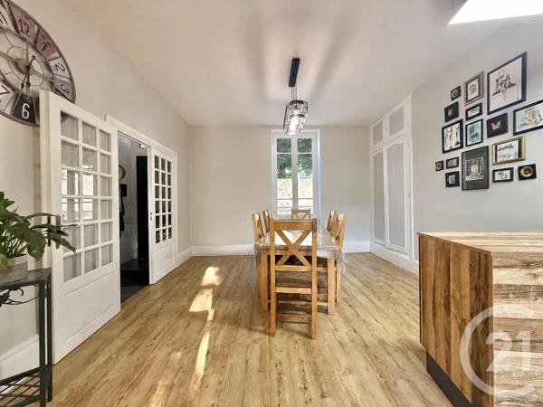 Maison à vendre  9 pièces - 225 m 2   MOULINS  - 03