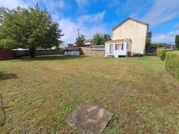 Maison à CHATEAU-DU-LOIR, 72500 - 4 pièces 72m²