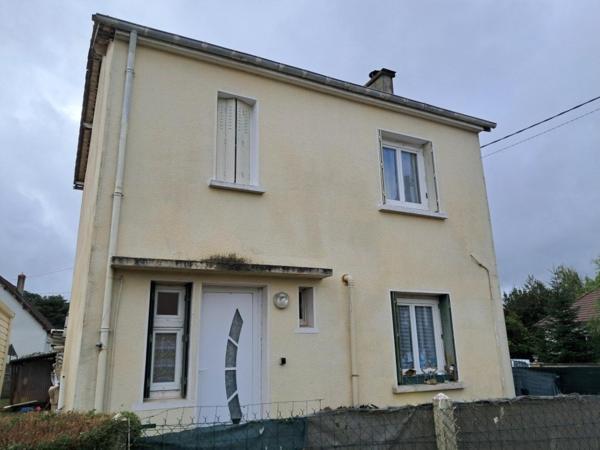 Maison à CHATEAU-DU-LOIR, 72500 - 4 pièces 72m²