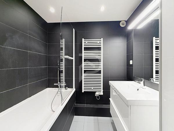 Appartement 4 pièces 92.45 m2