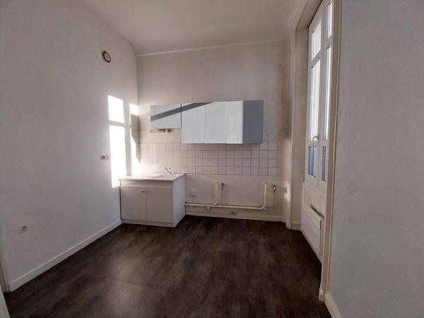 Immeuble Poitiers 7 pièces 240 m2