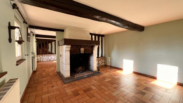Yerville- Longère de 145 m2 4 chambres avec Vie de plain-pied