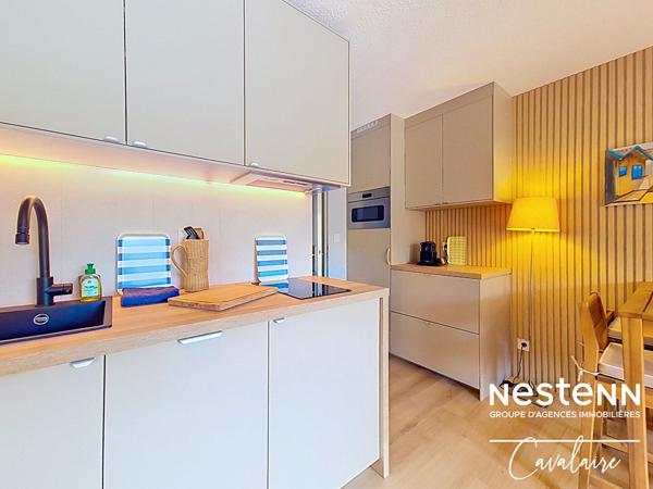 la Croix Valmer - Appartement refait à neuf d'environ 28 m² avec garage, terrasse et piscine