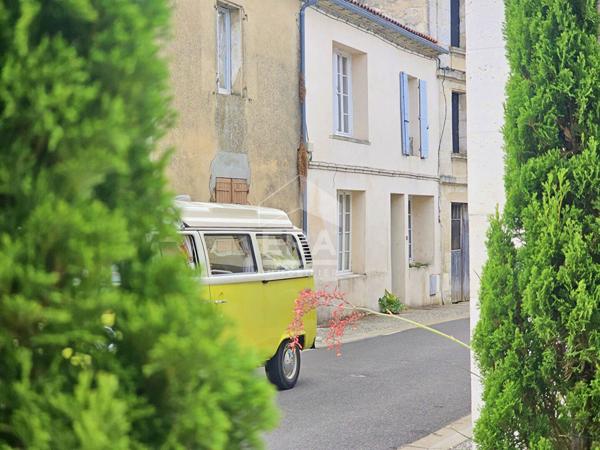 Maison Roullet Saint Estephe 7 pièce(s), 5ch, 229 m2