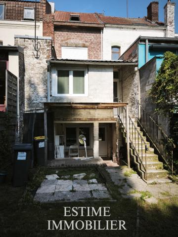 Immeuble 121.52 m²