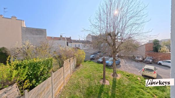 T1 avec parking et cave 