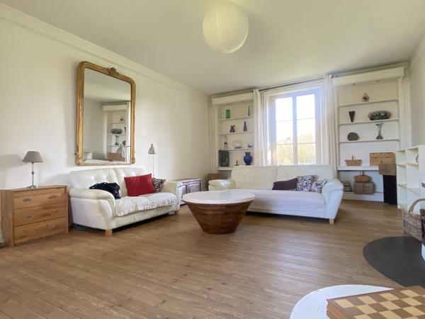 Maison 8 pièces - 209 m²