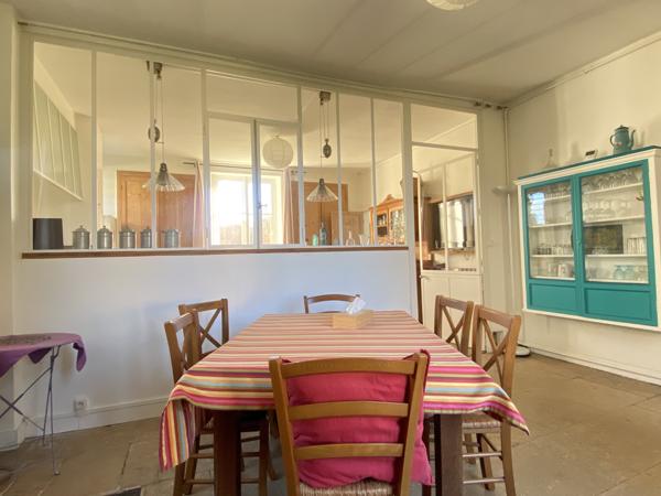 Maison 8 pièces - 209 m²