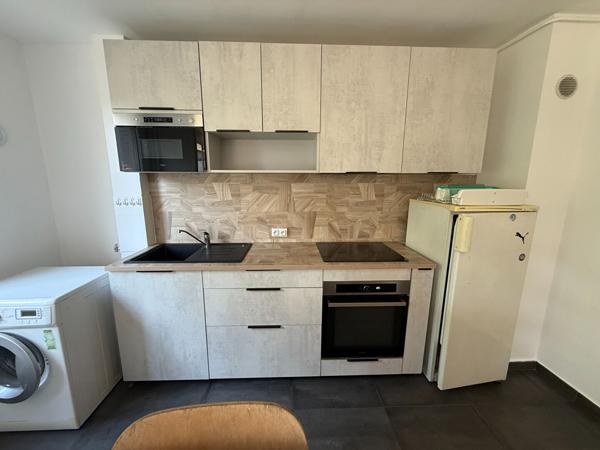 Appartement T1 bis Villeurbanne 37.71 m2, balcon, au calme, verdure, cuisine équipée, cave et possibilité acquérir un garage.