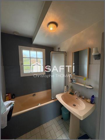 Maison à Plaintel , grand terrain de  6130m²