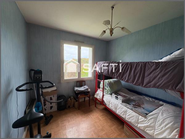 Maison à Plaintel , grand terrain de  6130m²