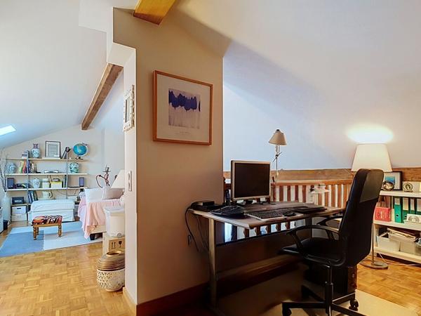 Charmante maison familiale à vendre à Brenthonne - 7 pièces, grand terrain et garage