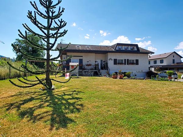 Charmante maison familiale à vendre à Brenthonne - 7 pièces, grand terrain et garage